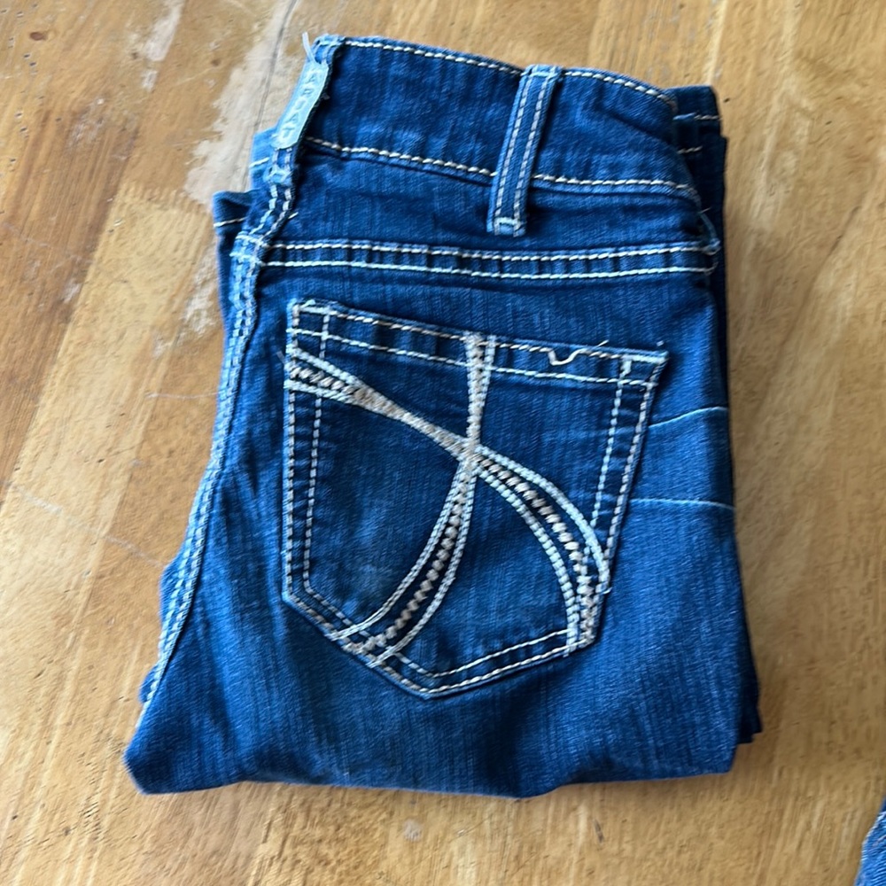 Women’s jeans